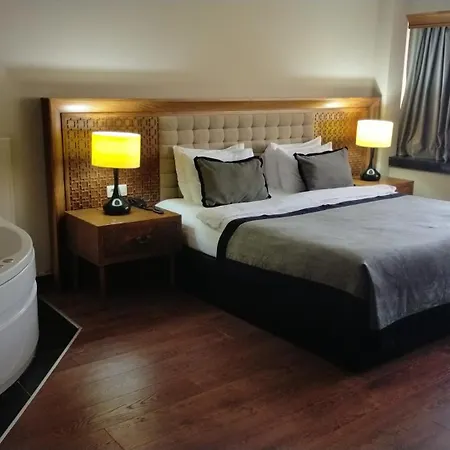Tiara Thermal & Otel 4*