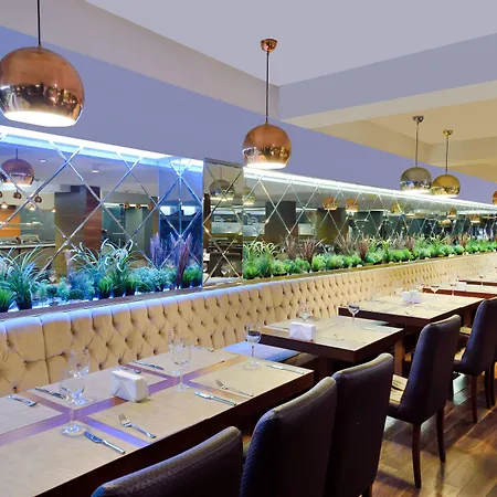 Tiara Thermal & Hotel 4*