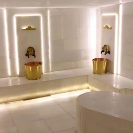 Tiara Thermal & Ξενοδοχείο 4*
