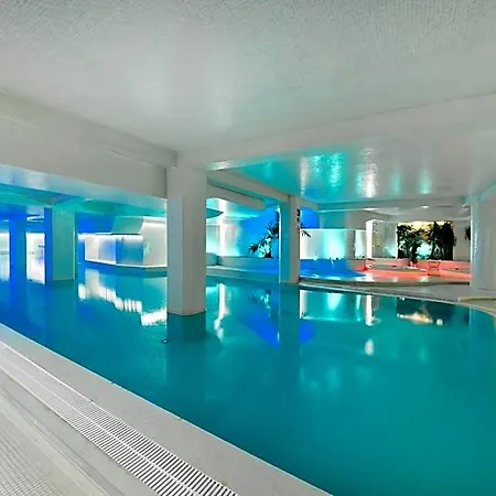 Ξενοδοχείο Tiara Thermal & 4*