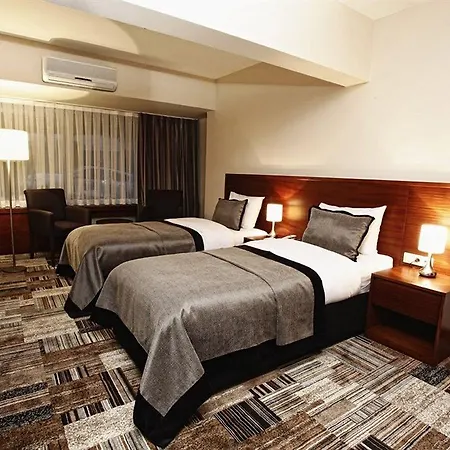 Tiara Thermal & Hotel 4*